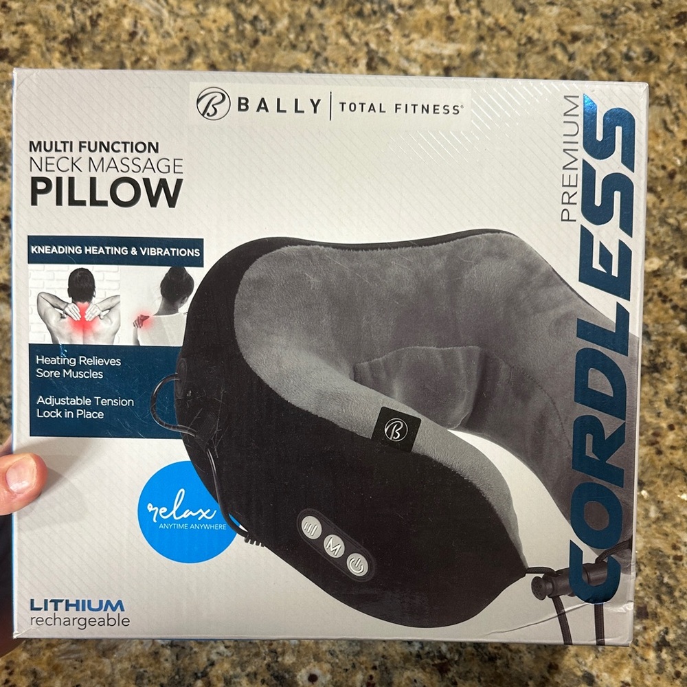 Bally Total Fitness Gray Heated Neck Massaging Pillow, NEW